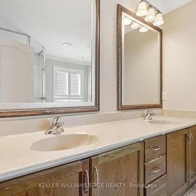 3256,&nbsp;Raspberry Bush, 1001 - BR Bronte, Oakville