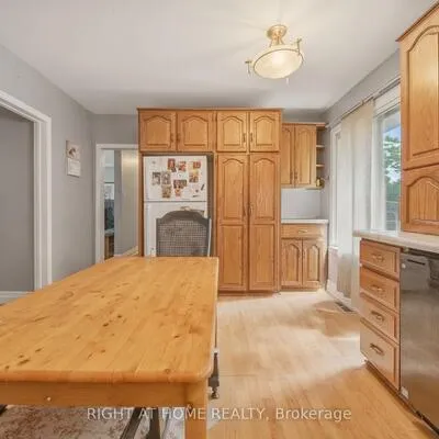 398,&nbsp;Tennyson, 1020 - WO West, Oakville