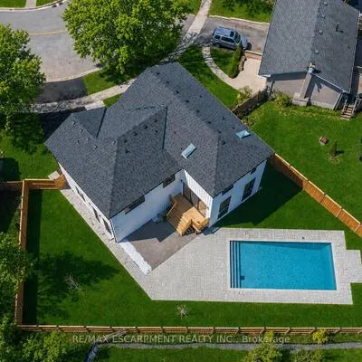 2488,&nbsp;Bridge, 1020 - WO West, Oakville