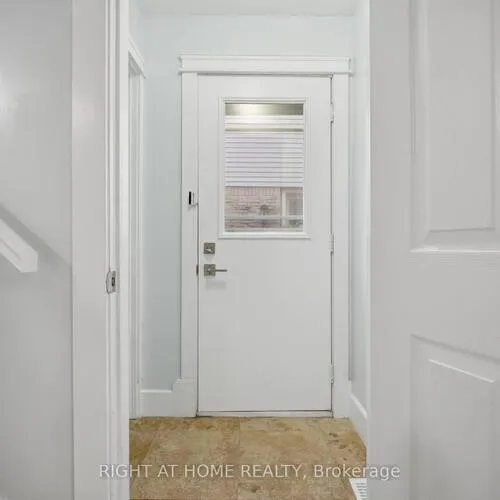 Premium freehold home for sale: 1527, Forestdale, 1005 - FA Falgarwood, Oakville