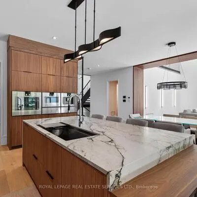 1472,&nbsp;Oakhill, 1011 - MO Morrison, Oakville