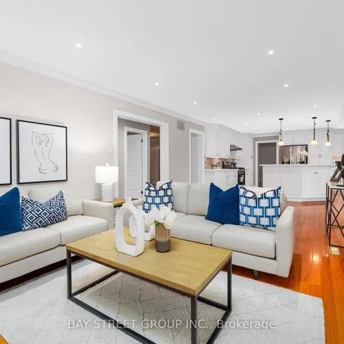 Premium freehold home for sale: 244, Colchester, 1011 - MO Morrison, Oakville