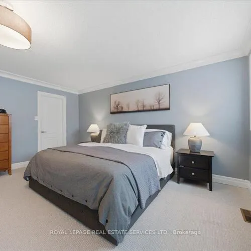 Premium freehold home for sale: 2268, Vista Oak, 1022 - WT West Oak Trails, Oakville