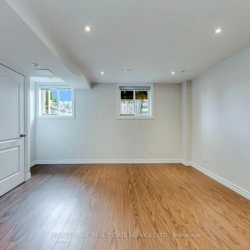 Premium freehold home for sale: 2418, Adamvale, 1019 - WM Westmount, Oakville