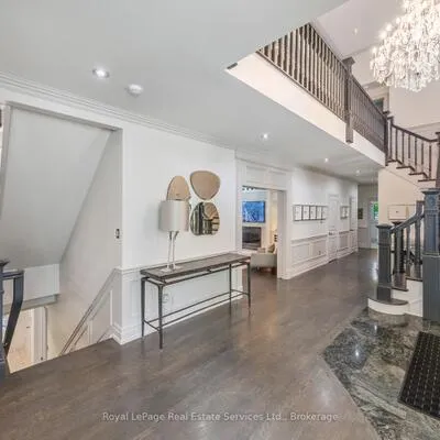 235,&nbsp;LAKEWOOD, 1002 - CO Central, Oakville