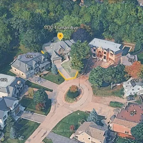 Premium freehold home for sale: 1130, Truman, 1003 - CP College Park, Oakville