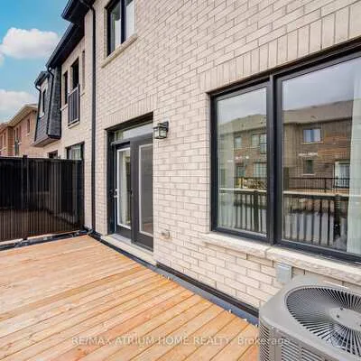 1377,&nbsp;William Halton, 1012 - NW Northwest, Oakville