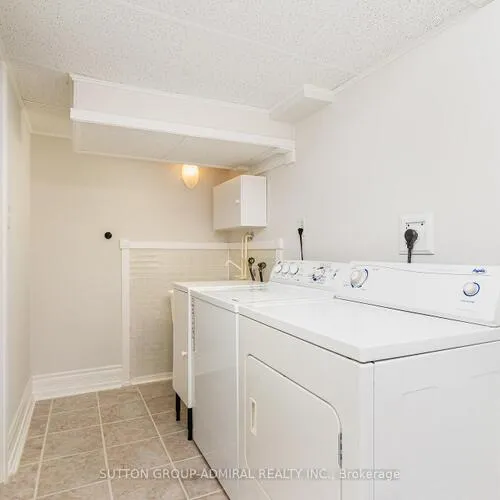 Premium freehold home for sale: 2225, Amberglen, 1019 - WM Westmount, Oakville