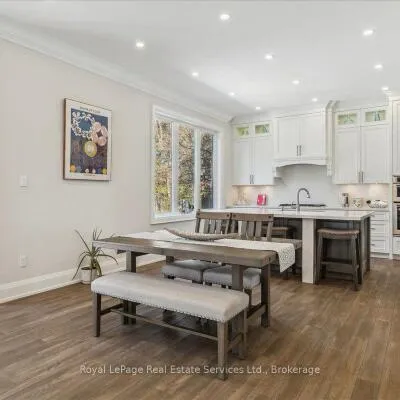1211,&nbsp;Pinegrove, 1020 - WO West, Oakville