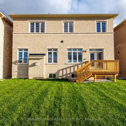 Premium freehold home for sale: 37, North Park, 1008 - GO Glenorchy, Oakville