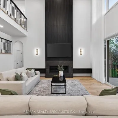 431,&nbsp;Seaton, 1020 - WO West, Oakville