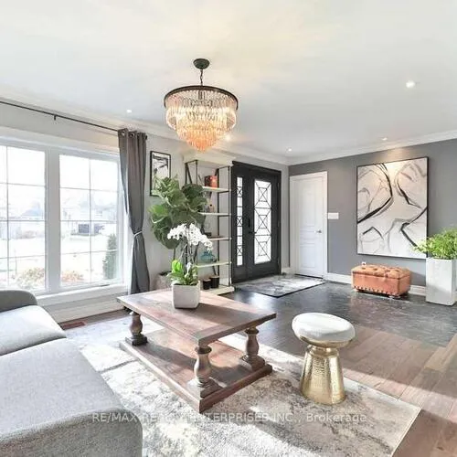 Premium freehold home for sale: 273, Savoy, 1017 - SW Southwest, Oakville