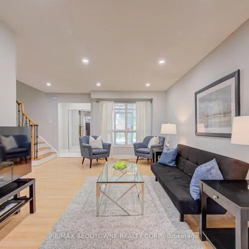 Premium freehold home for sale: 1140, Avondale, 1018 - WC Wedgewood Creek, Oakville