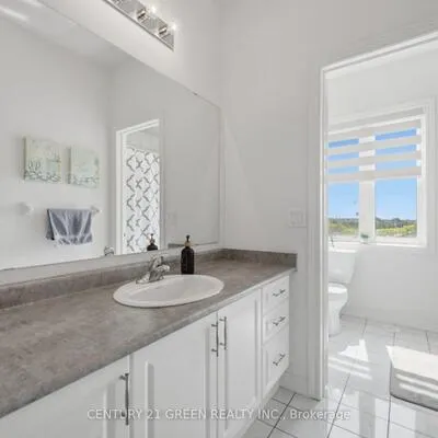 537,&nbsp;Dundas, 1010 - JM Joshua Meadows, Oakville