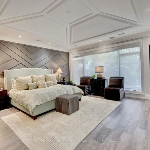 Premium freehold home for sale: 533, Carson, 1013 - OO Old Oakville, Oakville