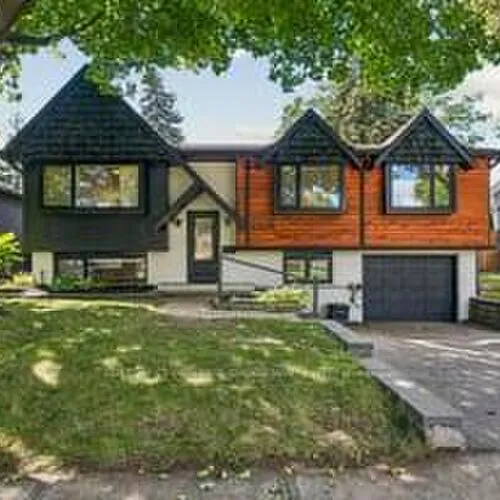 Premium freehold home for sale: 2505, Yarmouth, 1020 - WO West, Oakville