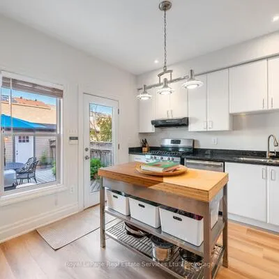 205,&nbsp;Littlewood, 1015 - RO River Oaks, Oakville