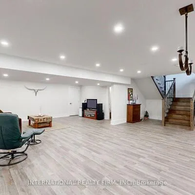 1286,&nbsp;Cambridge, 1011 - MO Morrison, Oakville