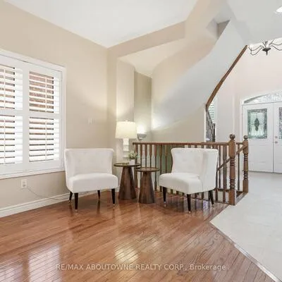 2381,&nbsp;Grand Oak, 1019 - WM Westmount, Oakville