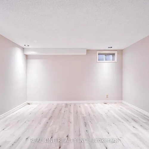 Premium freehold home for sale: 1321, Monks Passage, 1007 - GA Glen Abbey, Oakville
