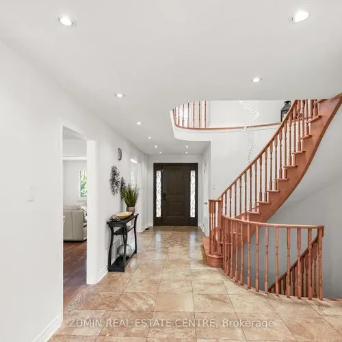 Premium freehold home for sale: 2026, Golden Briar, 1018 - WC Wedgewood Creek, Oakville