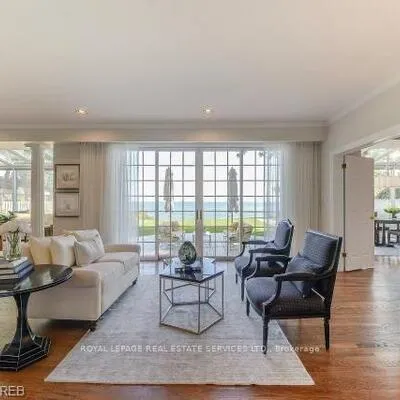 16,&nbsp;Ennisclare, 1011 - MO Morrison, Oakville