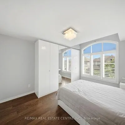 567,&nbsp;Bridgeview, 1008 - GO Glenorchy, Oakville