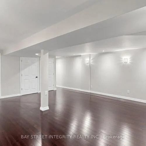 Premium freehold home for sale: 2048, Elmgrove, 1019 - WM Westmount, Oakville