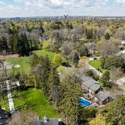 528,&nbsp;Michael, 1013 - OO Old Oakville, Oakville