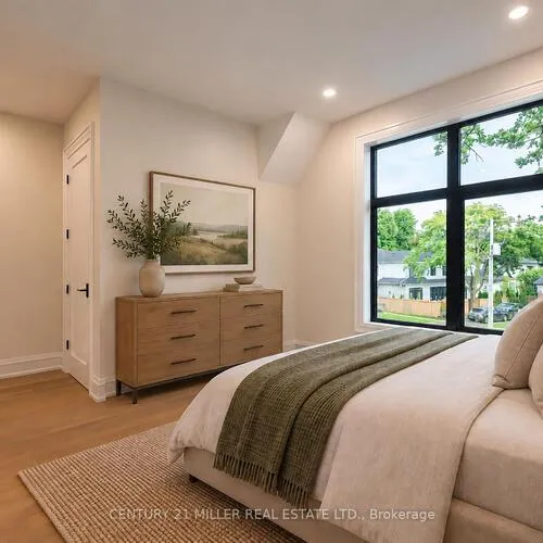 Premium freehold home for sale: 61, Highland, 1002 - CO Central, Oakville