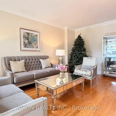 2068,&nbsp;Nipigon, 1015 - RO River Oaks, Oakville