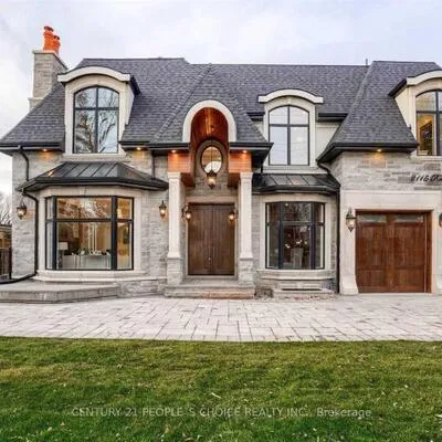 2115,&nbsp;Rebecca, 1020 - WO West, Oakville