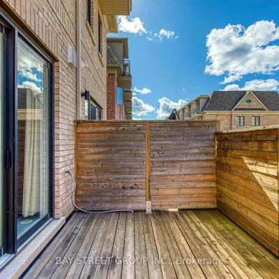 2172,&nbsp;Trafalgar, 1015 - RO River Oaks, Oakville