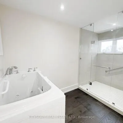 204,&nbsp;Mary, 1002 - CO Central, Oakville