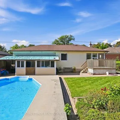 305,&nbsp;Queen Mary, 1002 - CO Central, Oakville