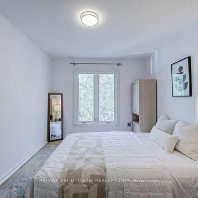 1012,&nbsp;ELIZABETH, 1005 - FA Falgarwood, Oakville
