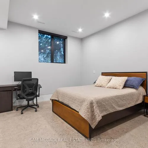 Premium freehold home for sale: 112, Elton Park, 1011 - MO Morrison, Oakville
