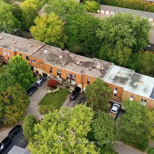 Premium freehold home for sale: 37, Tulip, 1001 - BR Bronte, Oakville