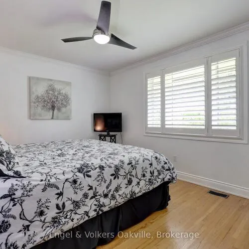 Premium freehold home for sale: 465, Fourth, 1020 - WO West, Oakville