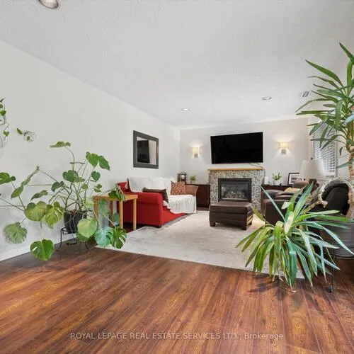 Premium freehold home for sale: 46, Germorda, 1003 - CP College Park, Oakville