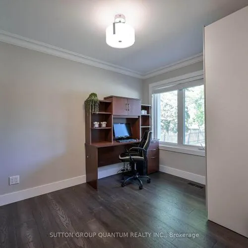 Premium freehold home for sale: 390, Wendall, 1020 - WO West, Oakville
