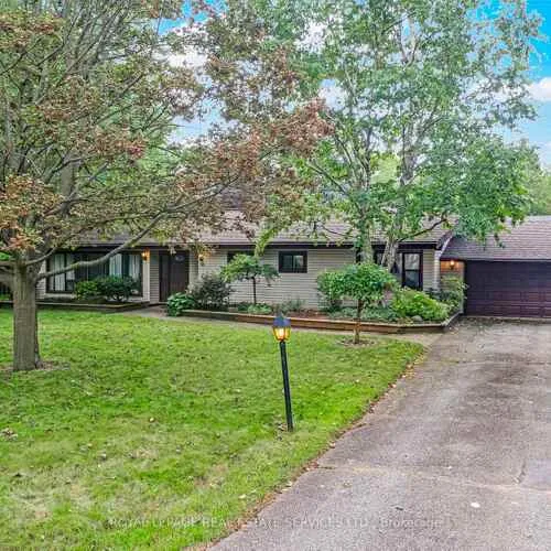Premium freehold home for sale: 55, Germorda, 1003 - CP College Park, Oakville