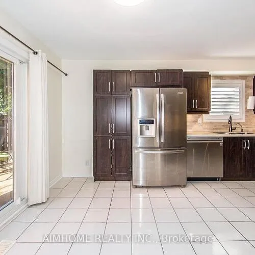 Premium freehold home for sale: 1122, Glen Valley, 1022 - WT West Oak Trails, Oakville
