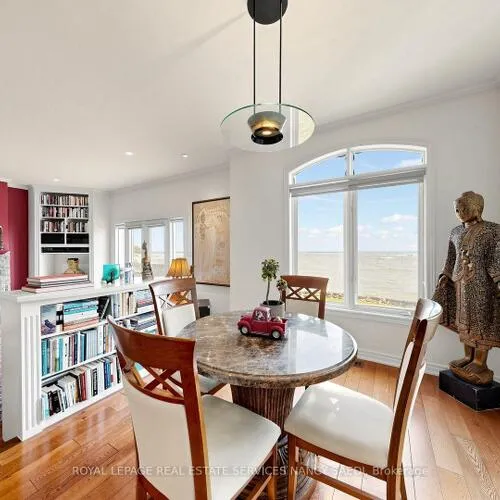 Premium freehold home for sale: 1296, LAKESHORE, 1017 - SW Southwest, Oakville