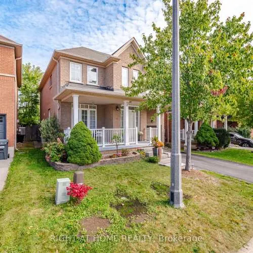 Premium freehold home for sale: 2249, Crestmont, 1019 - WM Westmount, Oakville
