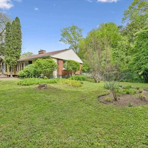 Premium freehold home for sale: 1118, Melvin, 1011 - MO Morrison, Oakville
