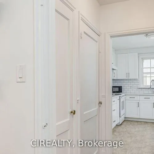 Premium freehold home for sale: 25, Howard, 1013 - OO Old Oakville, Oakville