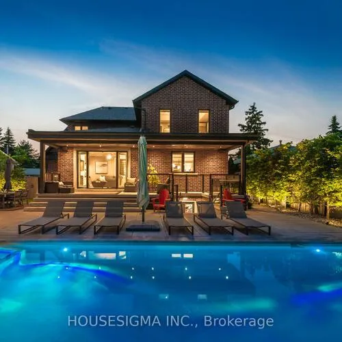 Premium freehold home for sale: 1298, Pinegrove, 1020 - WO West, Oakville