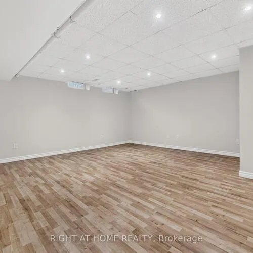 Premium freehold home for sale: 346, Creek Path, 1001 - BR Bronte, Oakville