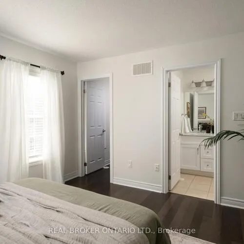 Premium freehold home for sale: 2280, Baronwood, 1019 - WM Westmount, Oakville